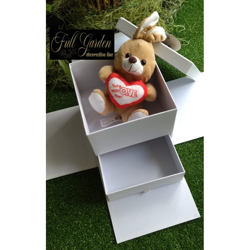 SCATOLA SORPRESA QUADR. CON QUADRATO COL. BIANC